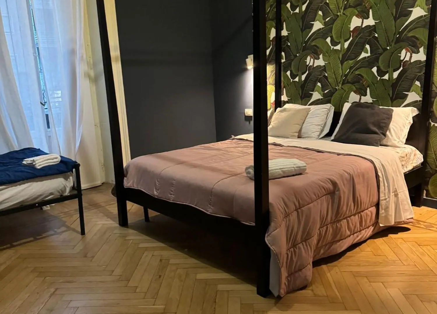 Family Hostel Milano Italy