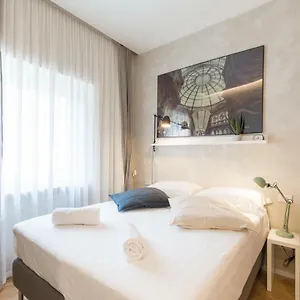 2* Casa de hóspedes Duomo Deluxe
